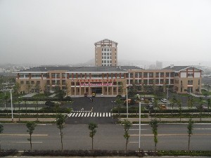 濰坊昌大建設(shè)集團(tuán)援建北川縣人民醫(yī)院工程順利通過(guò)“泰山杯”驗(yàn)收